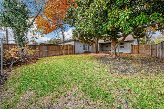 9806 Parkford Drive, Dallas, TX 75238