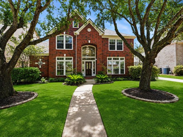 2302 Upland Park Drive, Sugar Land, TX 77479