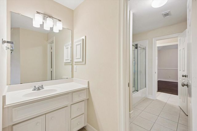 2302 Upland Park Drive, Sugar Land, TX 77479
