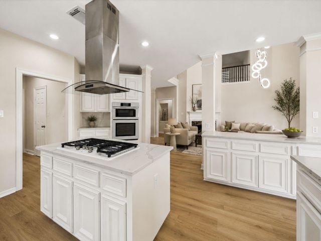 2302 Upland Park Drive, Sugar Land, TX 77479