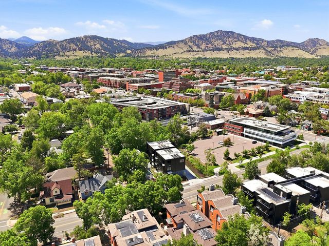 1633 17th St A, Boulder, CO 80302