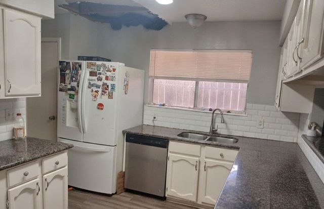 6303 Coachgate Drive, Spring, TX 77373