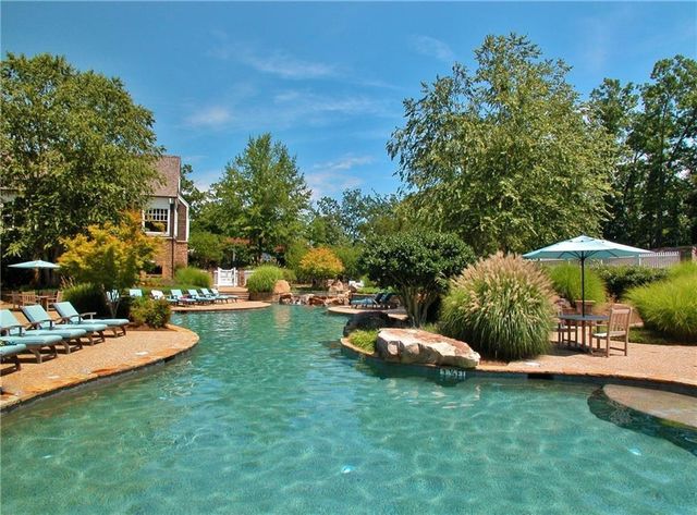 5813 Lighthouse Way, Gainesville, GA 30506