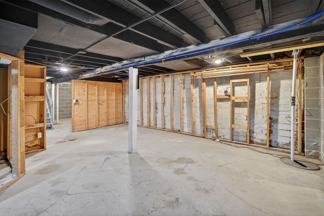 3405 Washington Avenue, Des Moines, IA 50310