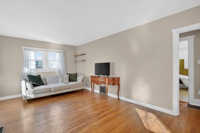 3405 Washington Avenue, Des Moines, IA 50310