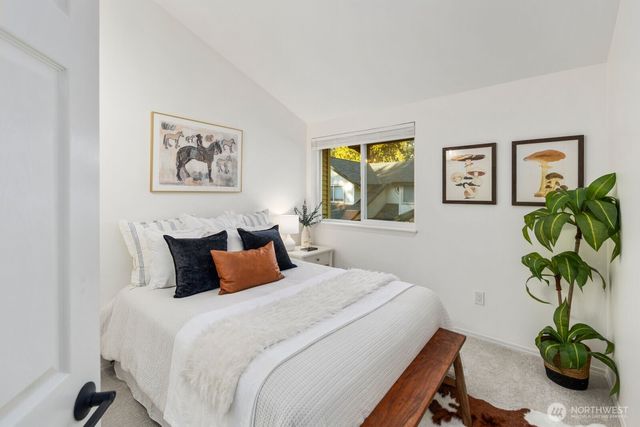 6945 NE 170th Street, Kenmore, WA 98028