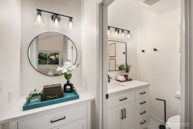 6945 NE 170th Street, Kenmore, WA 98028