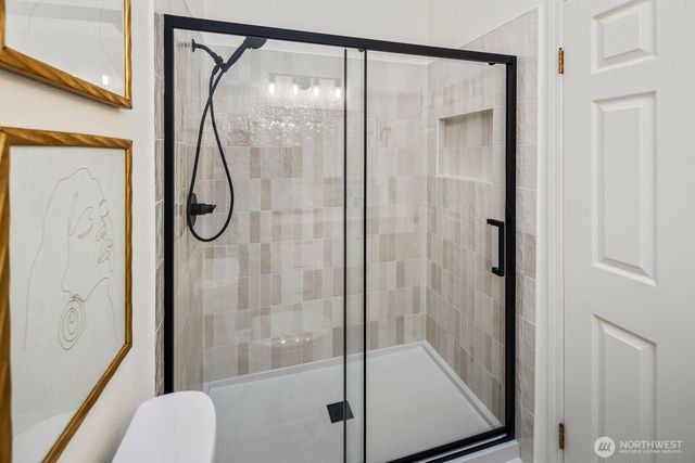 6945 NE 170th Street, Kenmore, WA 98028