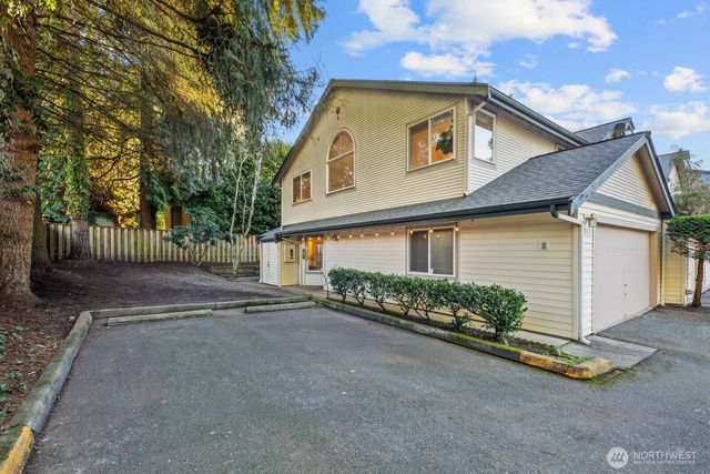 6945 NE 170th Street, Kenmore, WA 98028