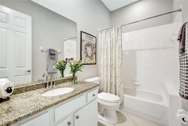 12527 Wildcat Cove CIR, Estero, FL 33928