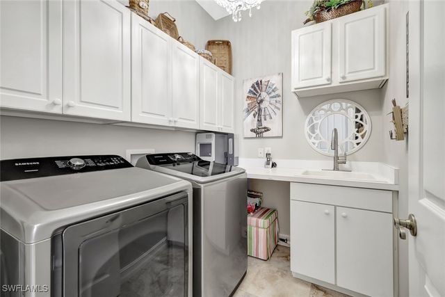 12527 Wildcat Cove CIR, Estero, FL 33928