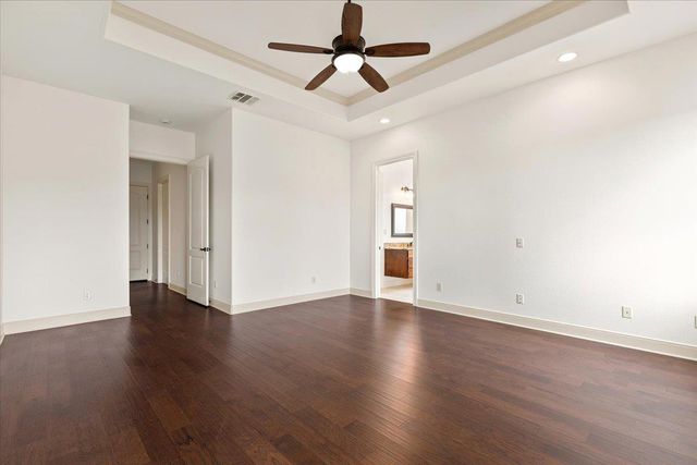 101 Eland Ave, Bastrop, TX 78602