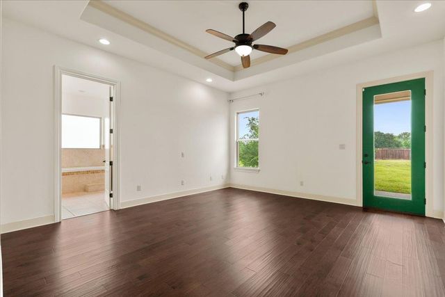 101 Eland Ave, Bastrop, TX 78602