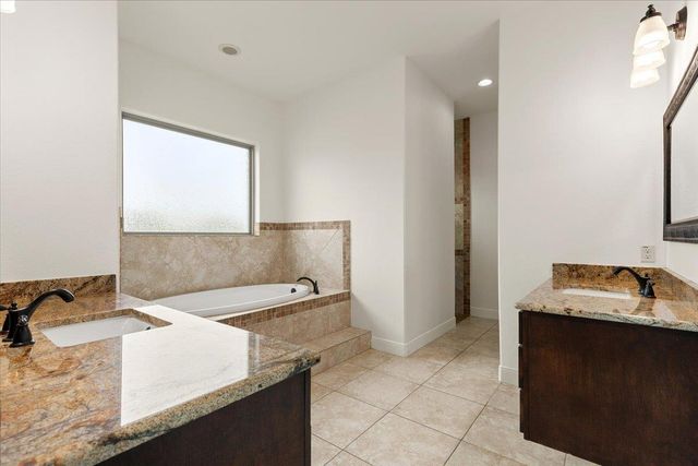 101 Eland Ave, Bastrop, TX 78602