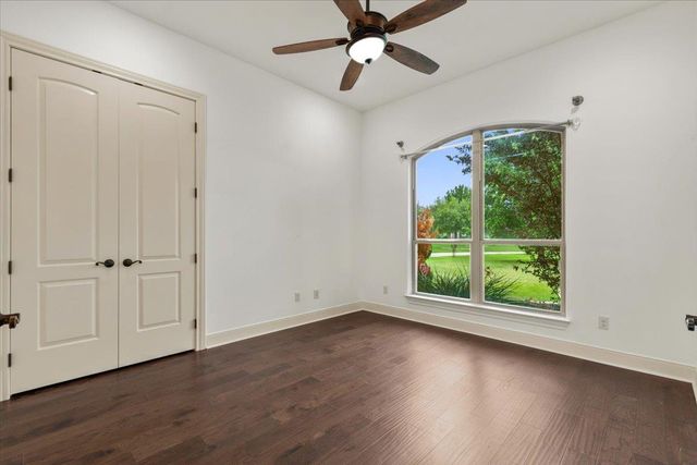 101 Eland Ave, Bastrop, TX 78602