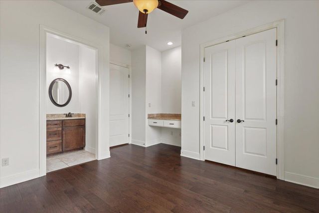 101 Eland Ave, Bastrop, TX 78602