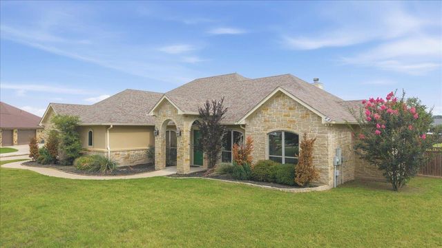 101 Eland Ave, Bastrop, TX 78602