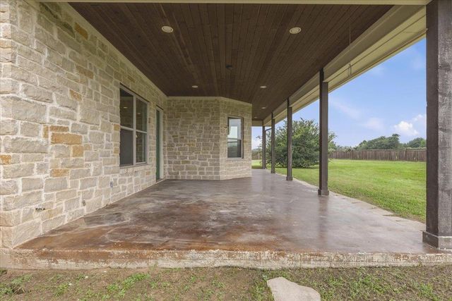101 Eland Ave, Bastrop, TX 78602