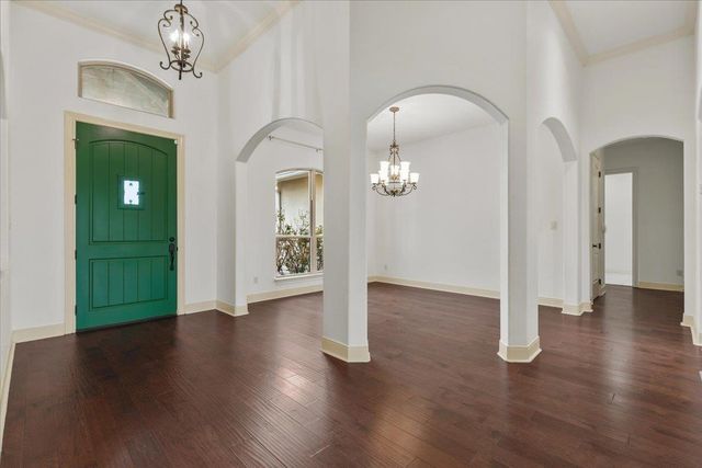 101 Eland Ave, Bastrop, TX 78602