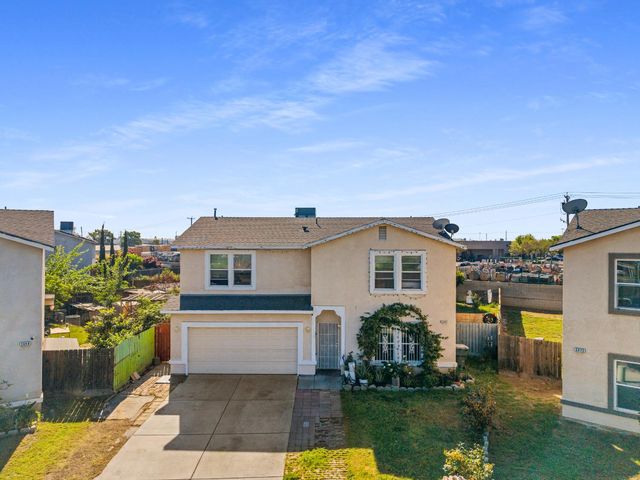 2065 S Wolters Avenue, Fresno, CA 93702