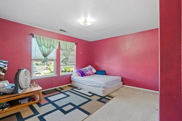 2065 S Wolters Avenue, Fresno, CA 93702