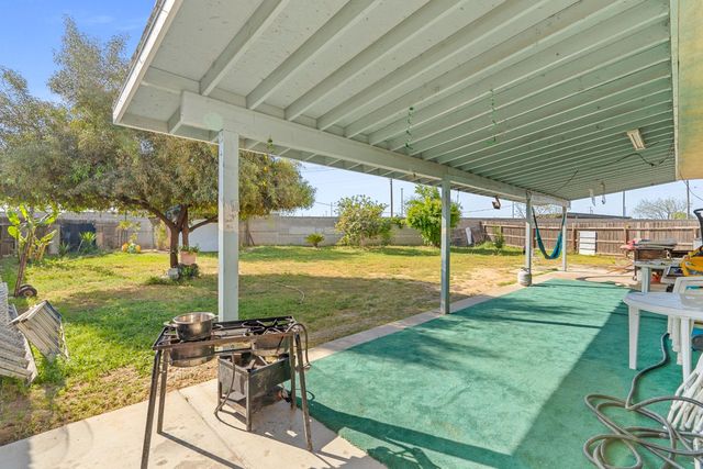 2065 S Wolters Avenue, Fresno, CA 93702