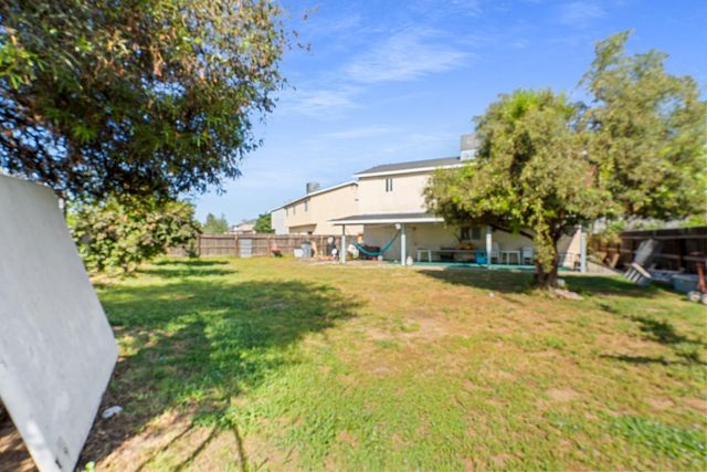 2065 S Wolters Avenue, Fresno, CA 93702