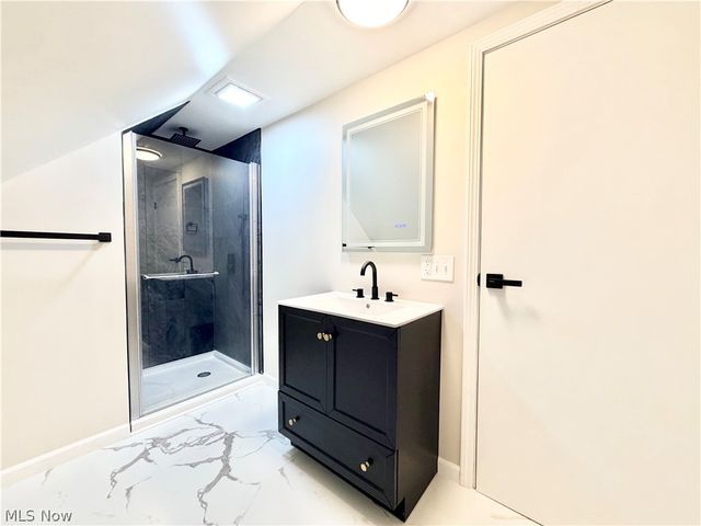 16301 Invermere Avenue, Cleveland, OH 44128