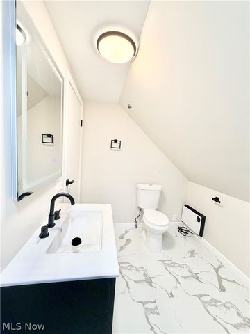 16301 Invermere Avenue, Cleveland, OH 44128