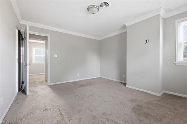 1637 Guthrie ST, Virginia Beach, VA 23464