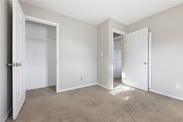 1637 Guthrie ST, Virginia Beach, VA 23464