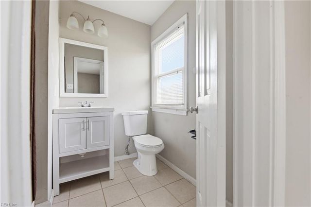 1637 Guthrie ST, Virginia Beach, VA 23464