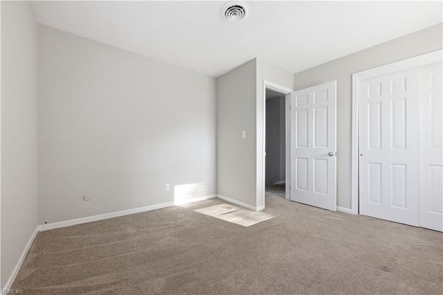 1637 Guthrie ST, Virginia Beach, VA 23464