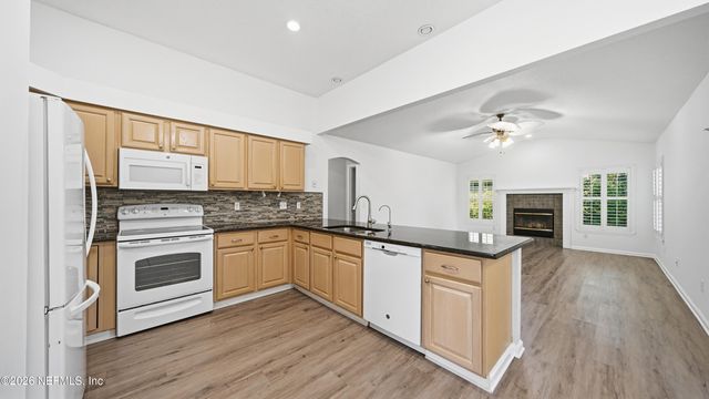 13105 HARBORTON Drive, Jacksonville, FL 32224