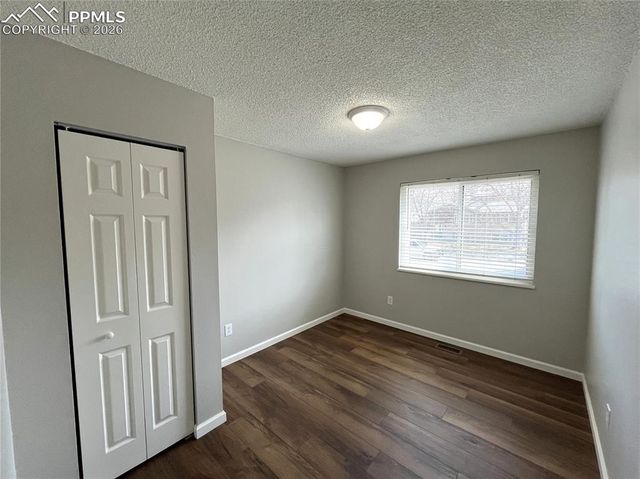 6974 Metropolitan Street, Colorado Springs, CO 80911