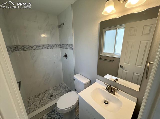 6974 Metropolitan Street, Colorado Springs, CO 80911