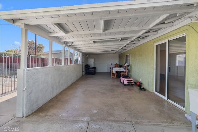 16463 Villa Drive, Victorville, CA 92395