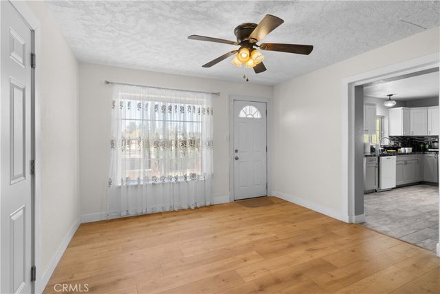 16463 Villa Drive, Victorville, CA 92395