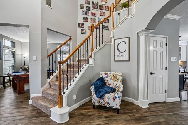 10900 Sycamore Drive N, La Porte, TX 77571