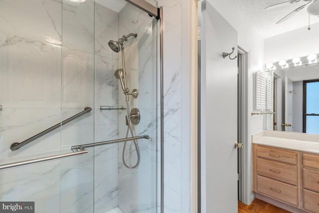 5317 LIGHTNING VIEW RD, Columbia, MD 21045