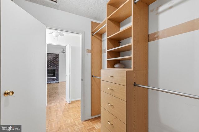 5317 LIGHTNING VIEW RD, Columbia, MD 21045