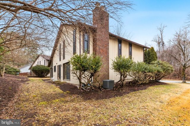 5317 LIGHTNING VIEW RD, Columbia, MD 21045