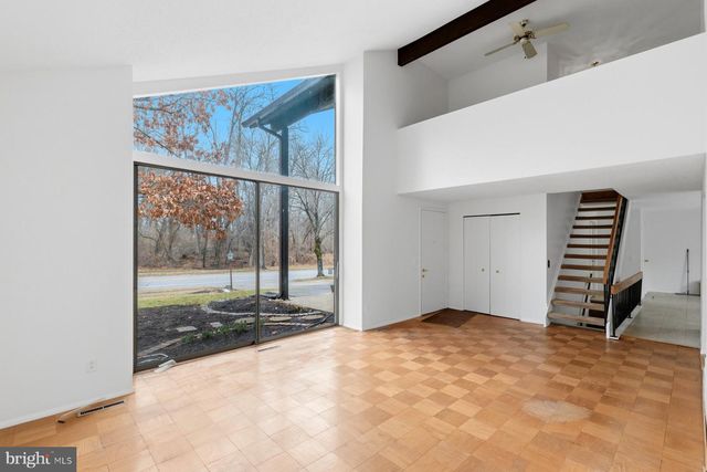 5317 LIGHTNING VIEW RD, Columbia, MD 21045