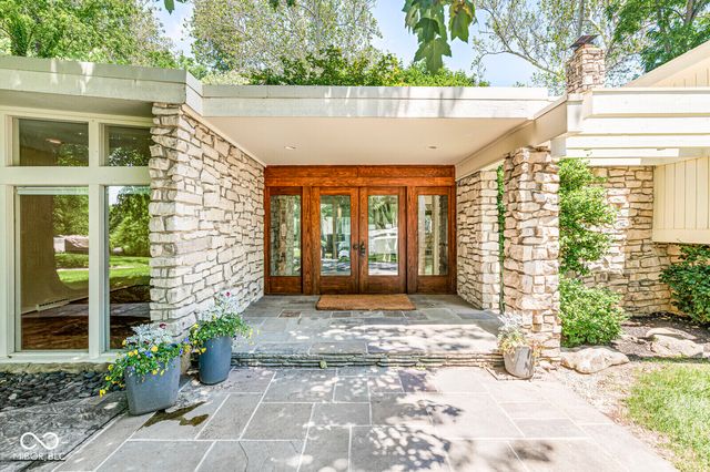 232 Williams Drive, Indianapolis, IN 46260