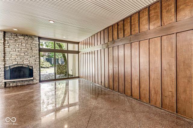 232 Williams Drive, Indianapolis, IN 46260