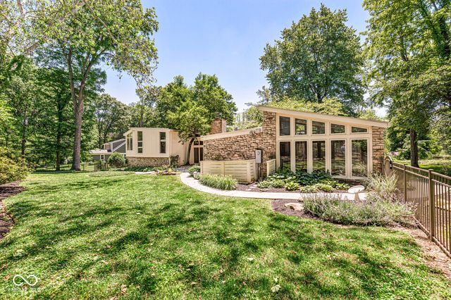 232 Williams Drive, Indianapolis, IN 46260