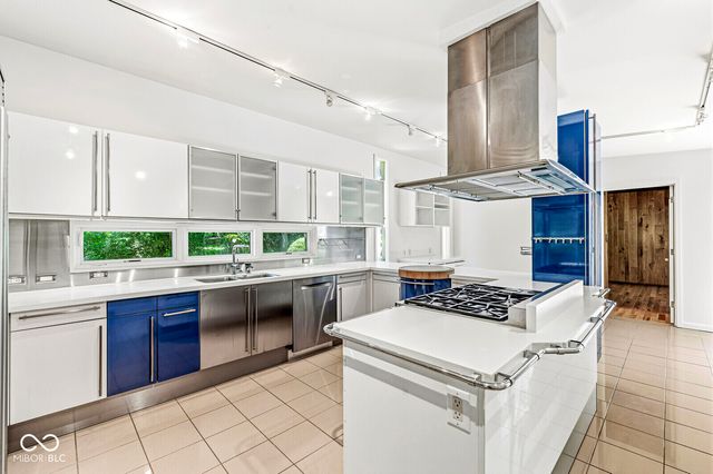 232 Williams Drive, Indianapolis, IN 46260