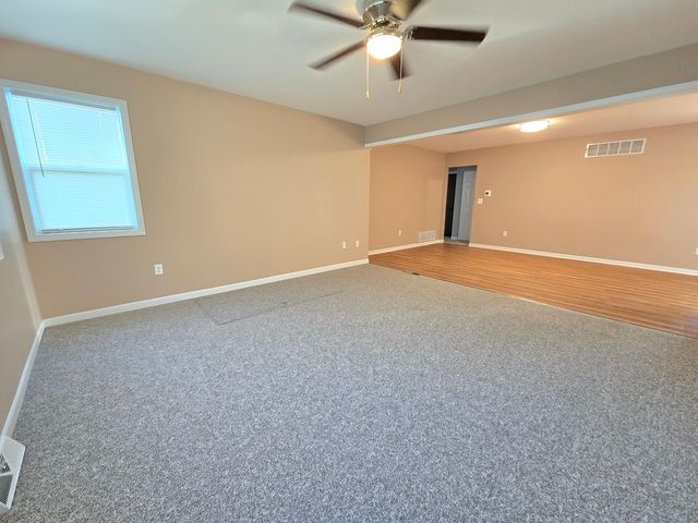 1417 W Bayview Lane, Johnsburg, IL 60050