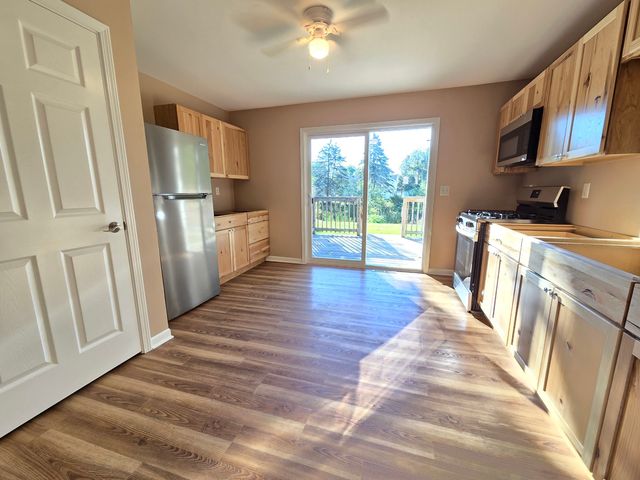 1417 W Bayview Lane, Johnsburg, IL 60050