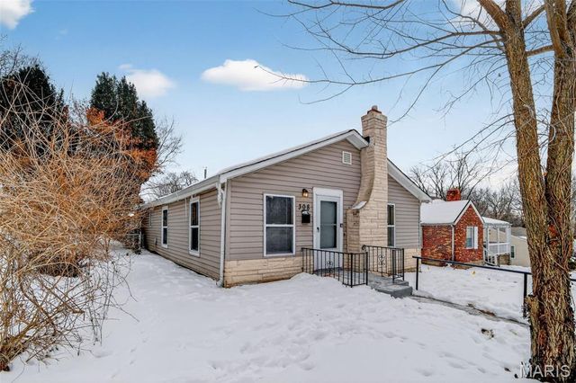 308 Superior Drive, St Louis, MO 63135
